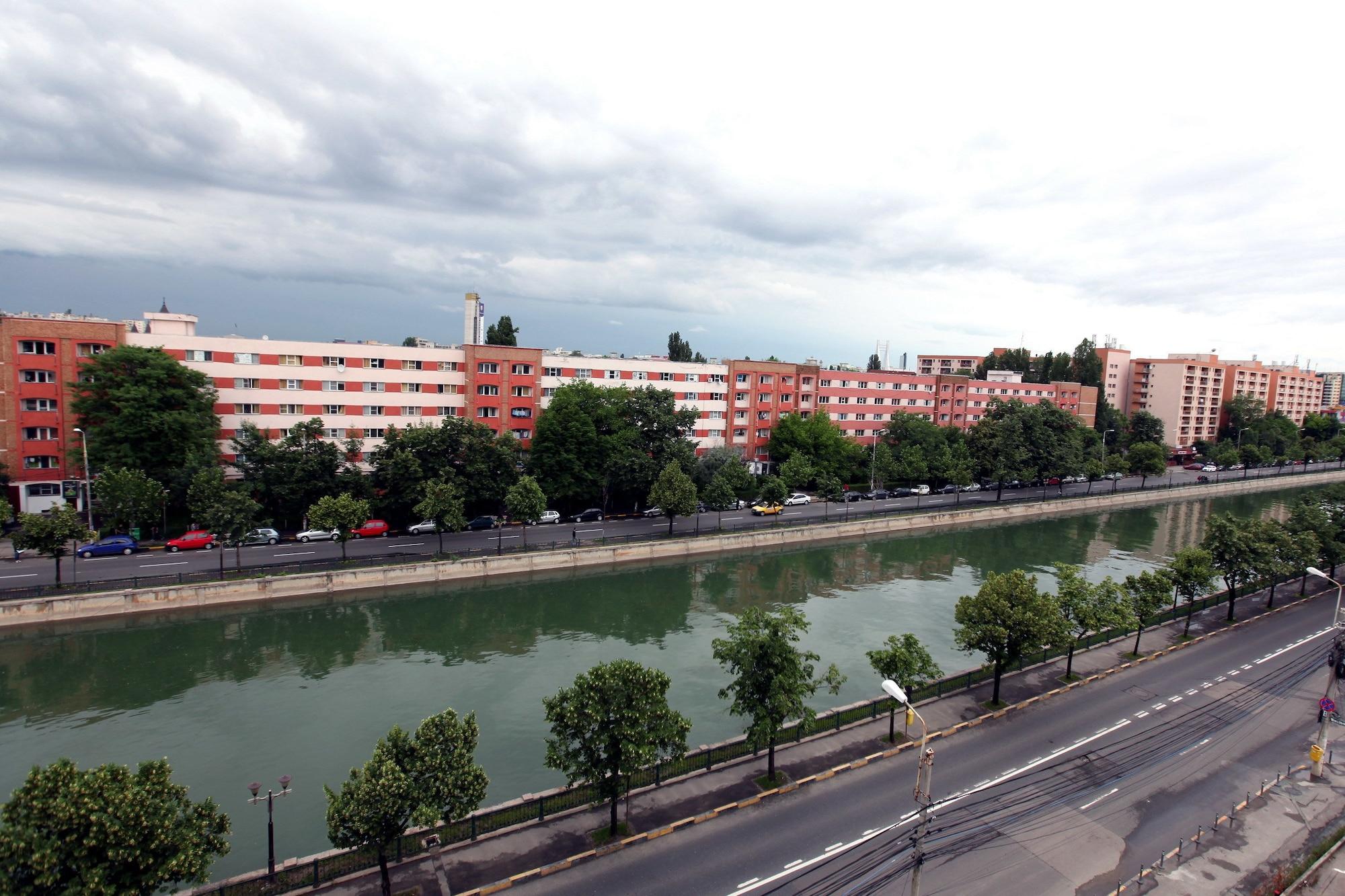 Ambiance Hotel Bukarest Kültér fotó
