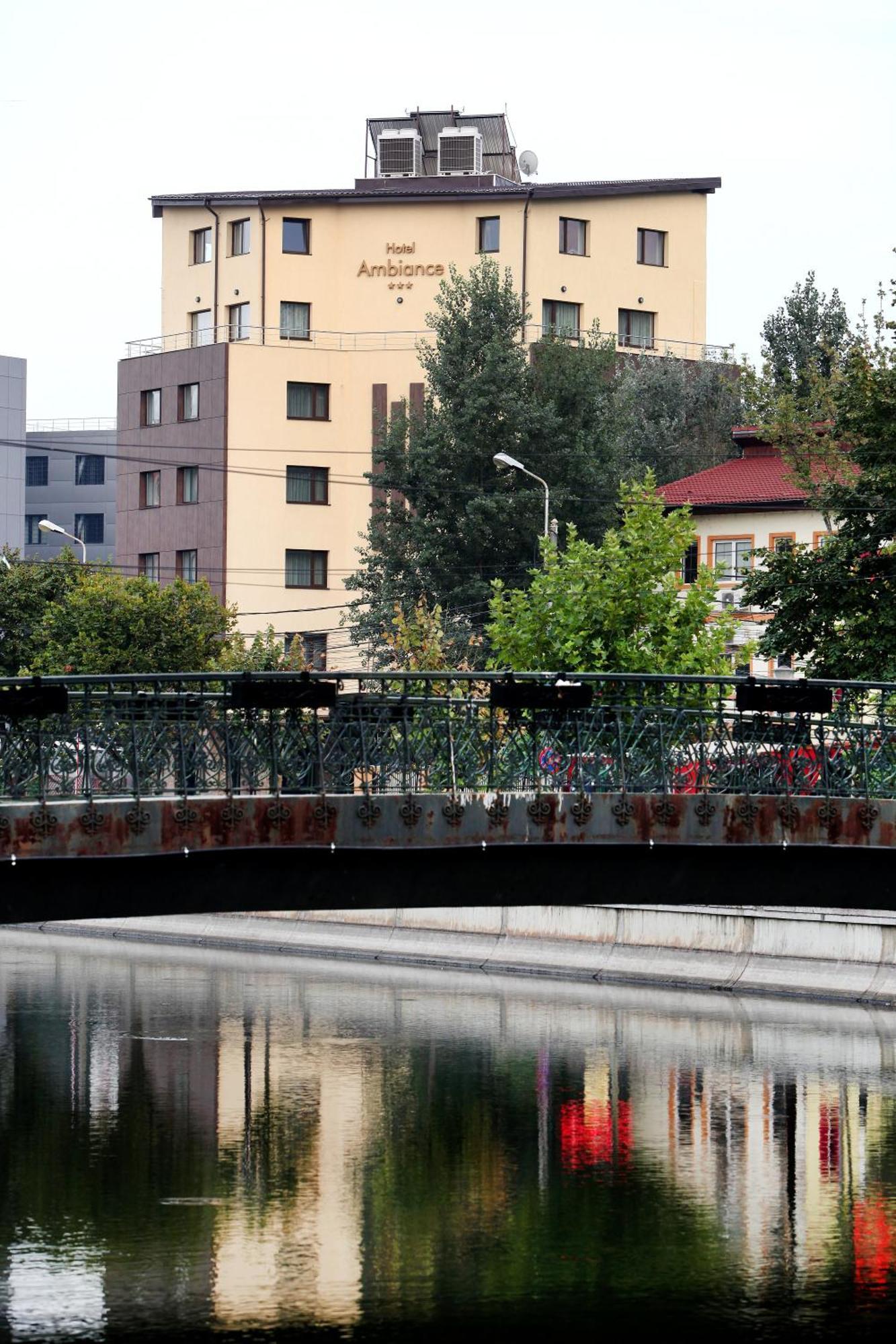 Ambiance Hotel Bukarest Kültér fotó